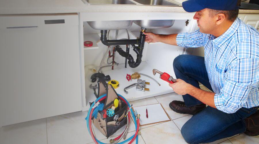 Local water heater installation in Sunset, ME